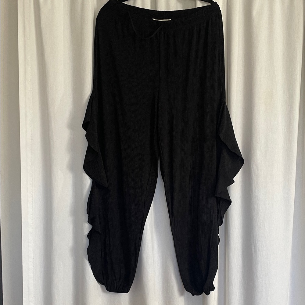 Free PeopleBeach  Black Ruffle Pants with open sides